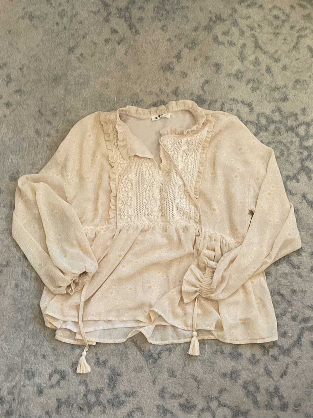 Briar Top in Creme Floral in loom size small